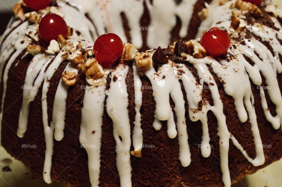 Bundt cake with nuts and cherries 