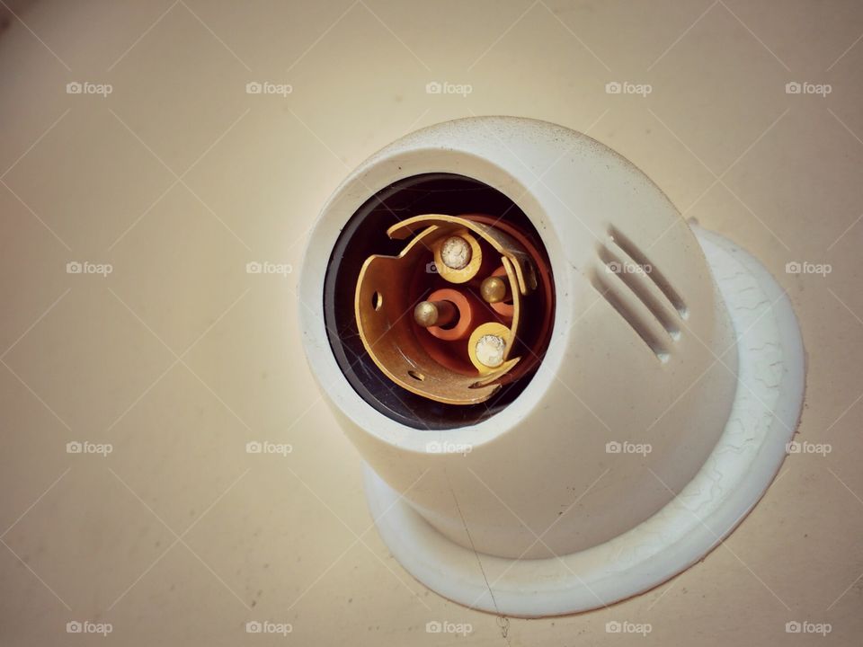 electric bulb holder