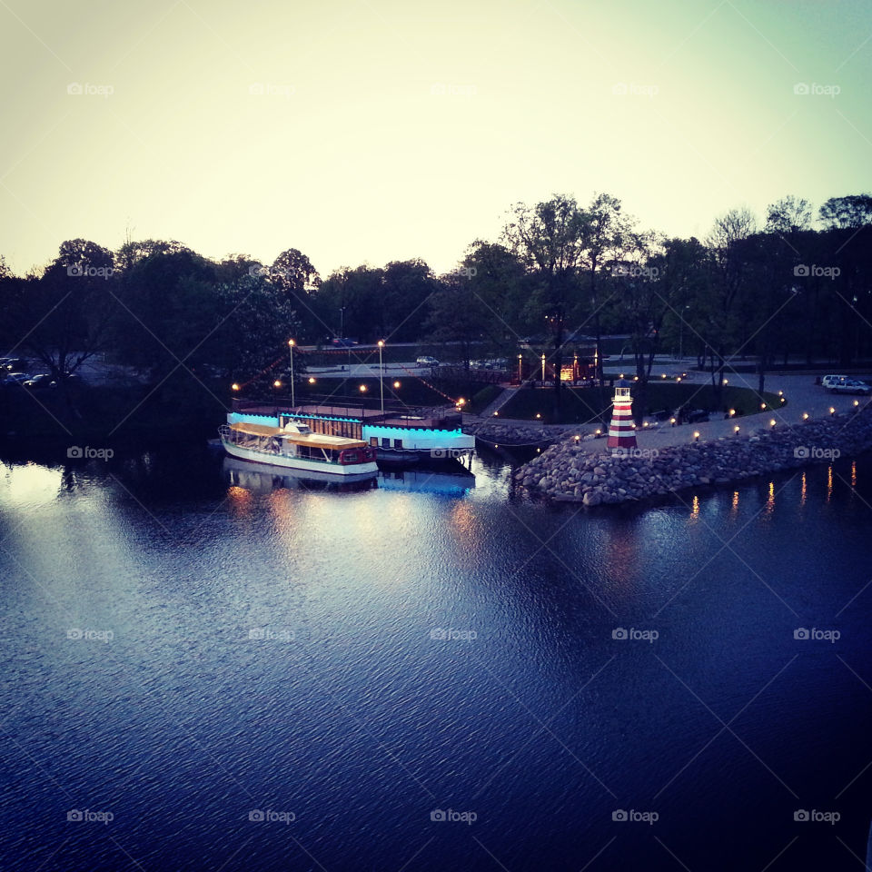 beautiful place.. restourant on river