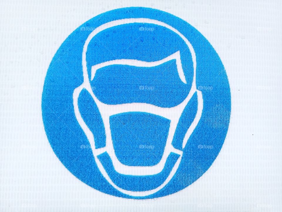 use a mask for COVID-19 virus prevention