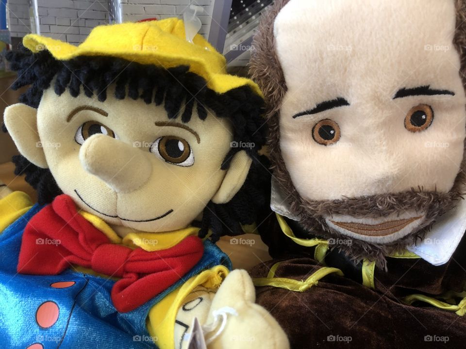 I am loving these two, the caring grandfather presents as someone who would always take care of his grandchild, a lovely caring and loving depiction.