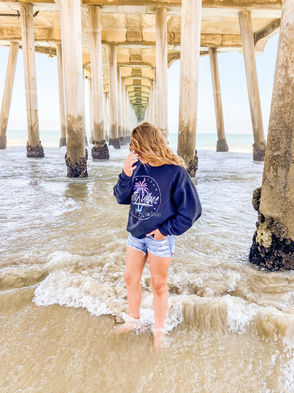 Got my toes in the water ass in the sand not a worry in the world. Life is good today, life is good everyday on a beach!