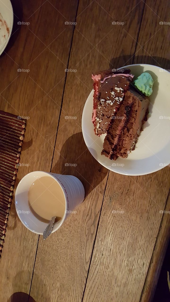 Coffee and dessert