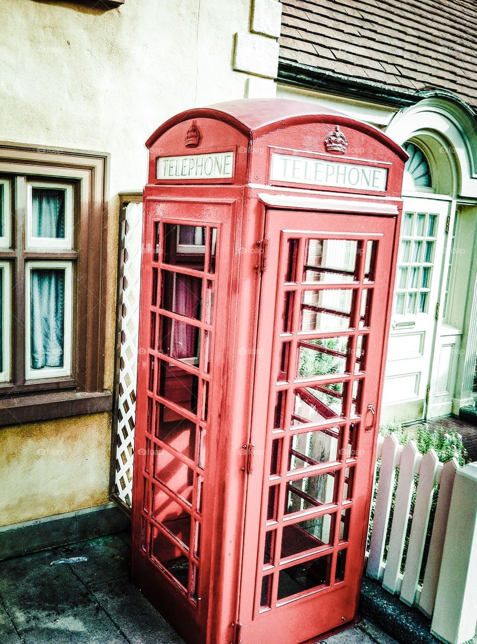 British telephone booth