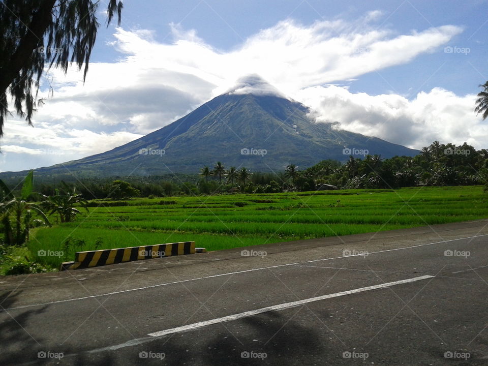 Magnificent Mayon Volcano. Mt. Mayon is an active volcano in Albay, Philippines. This fantastic volcano had recorded the worst eruption which killed 1,200 lives.