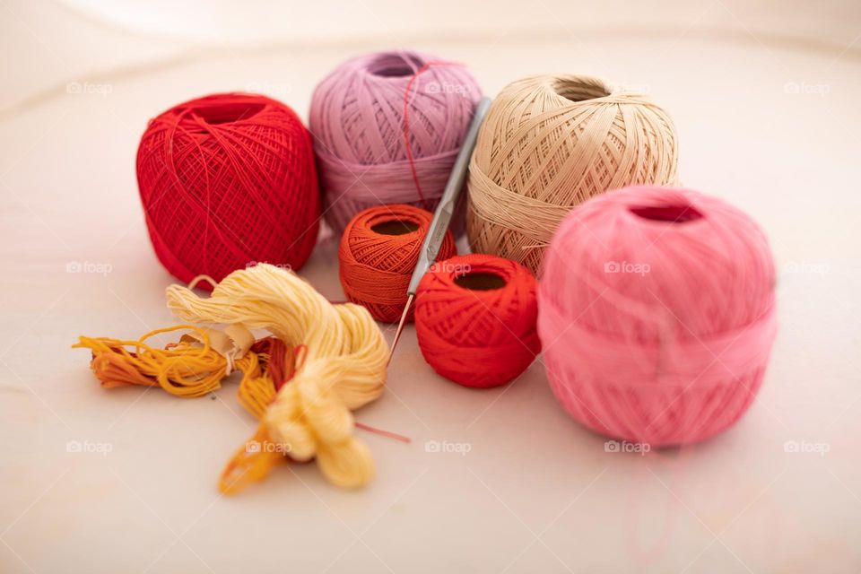 Crocheting strings