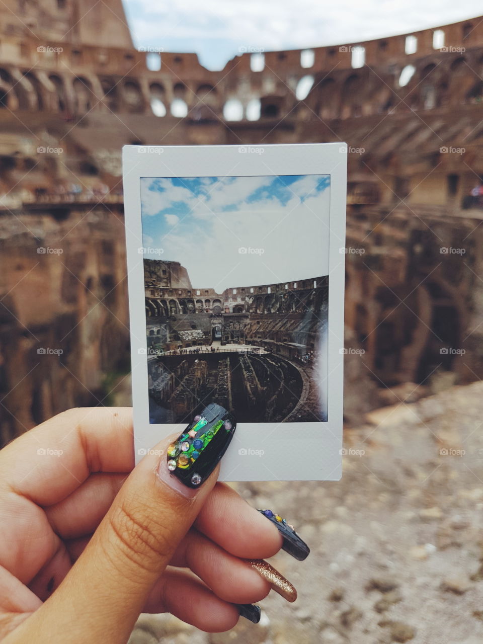 colloseum polaroid
