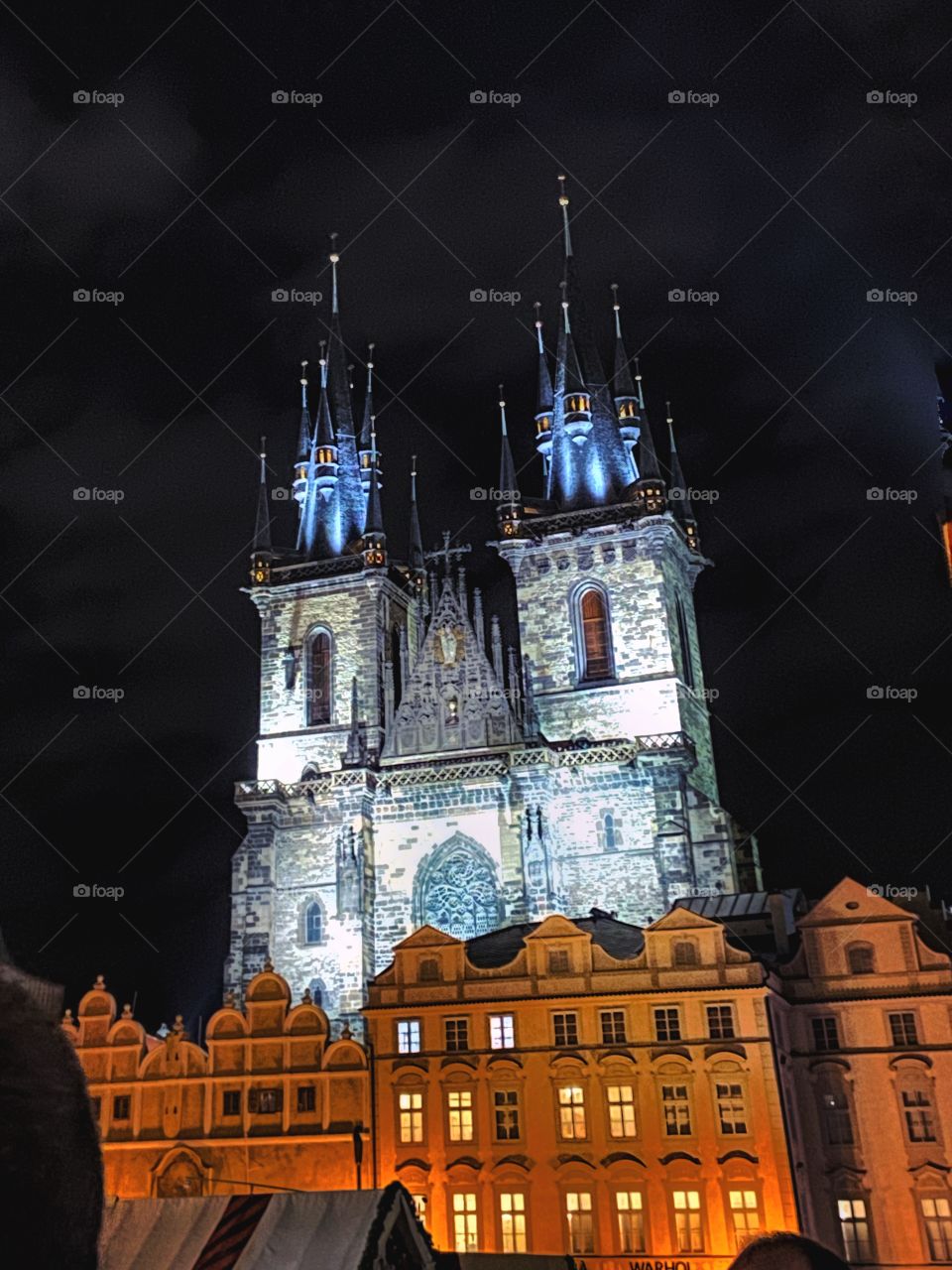 A photo with a 200 year old castle, approximately, located in the center of Prague, being watched by tourists from all over the world! The castle has not been renovated and thus tells the story of hundreds of years.