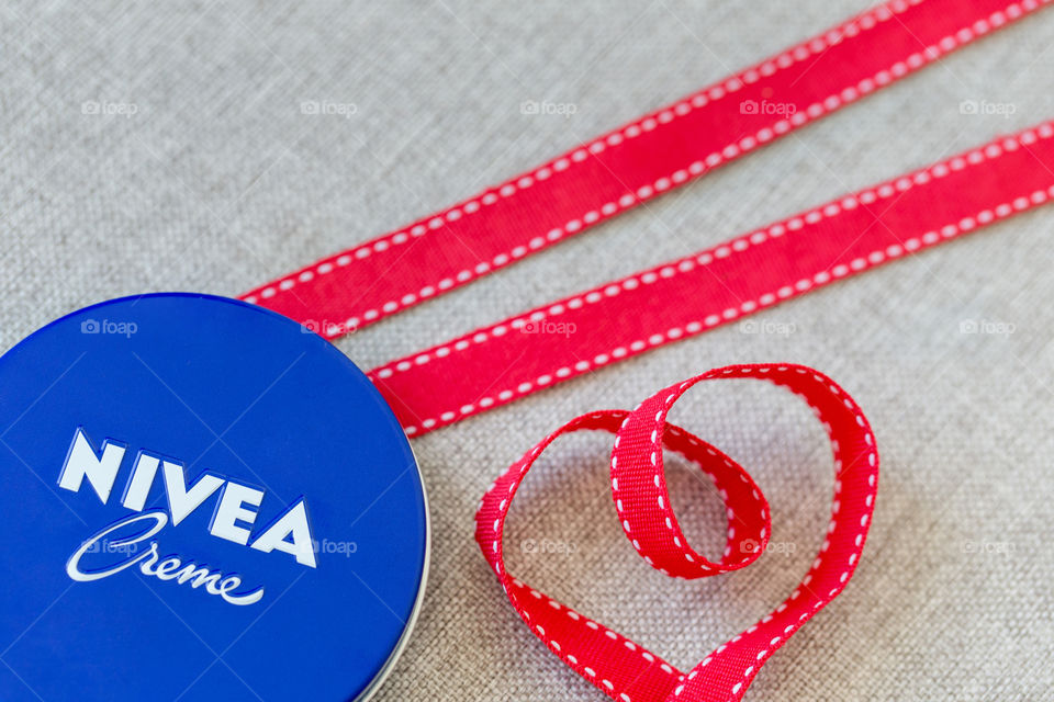 Love is all I need with Nivea