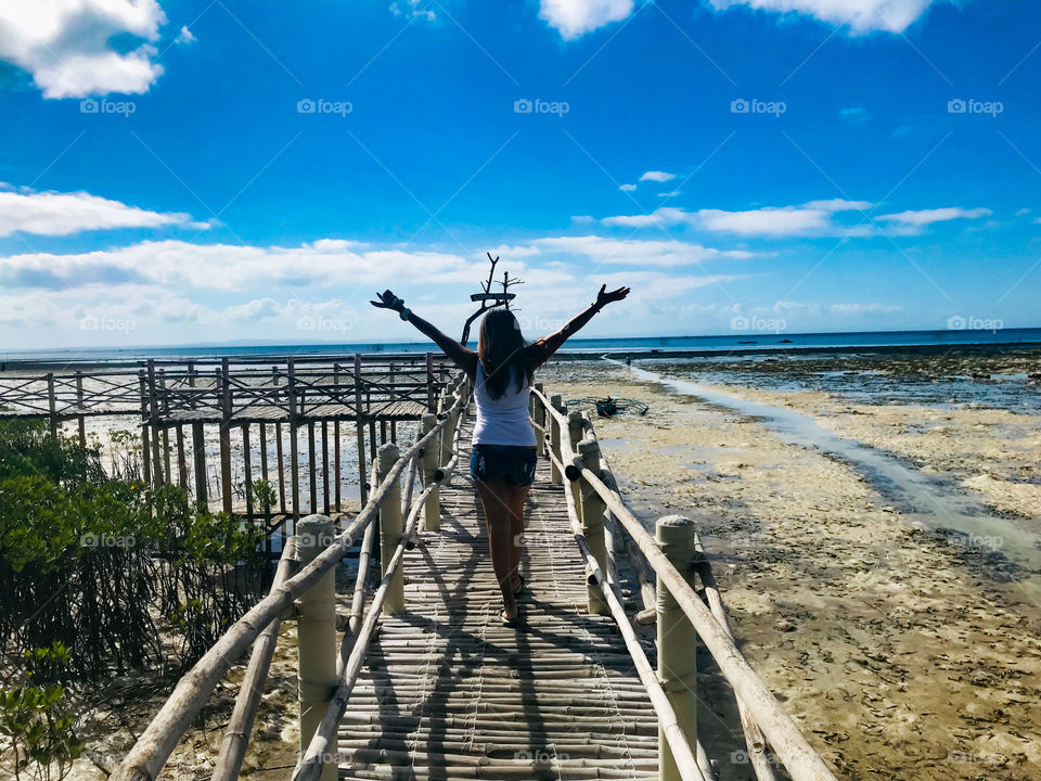 Be happy in the summer