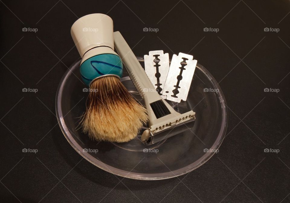 Old shaving set