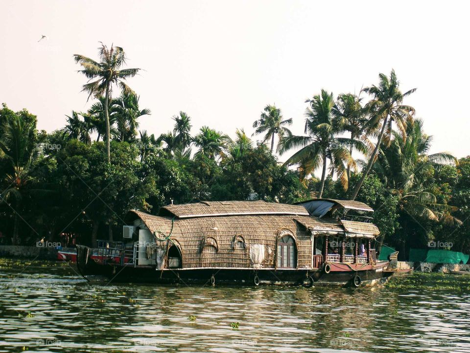 house boat