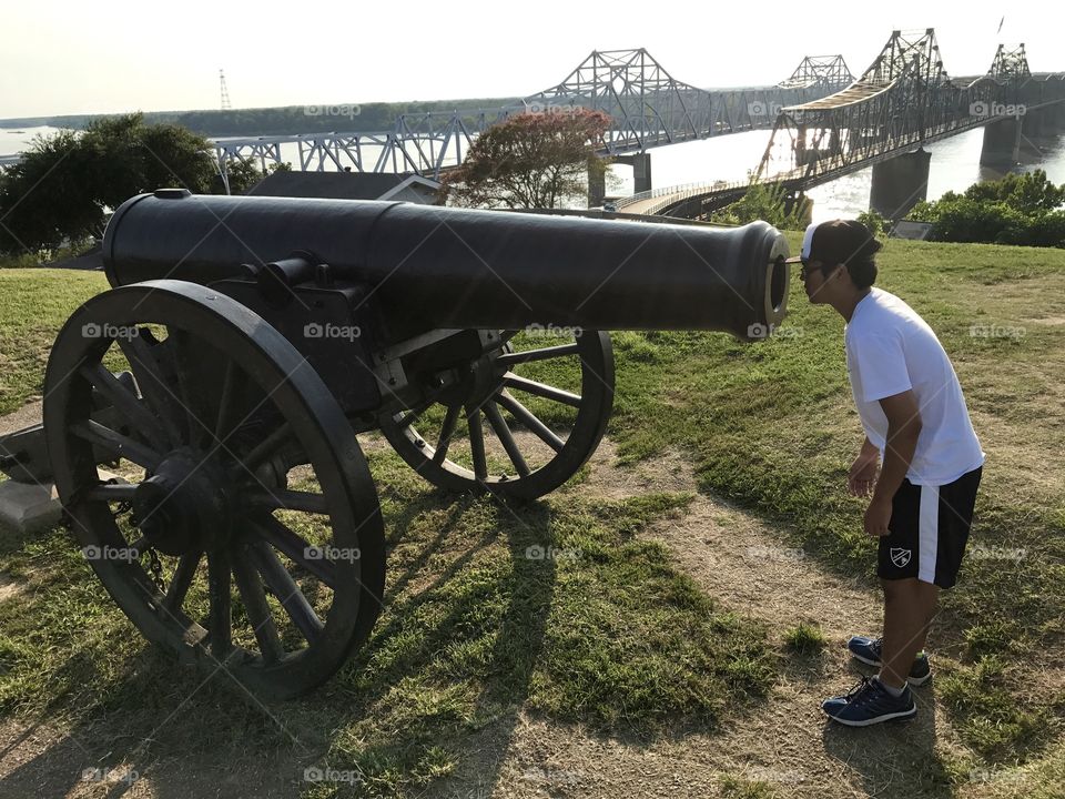 Staring down the barrel of a cannon with the mighty Mississippi River in the background. The site of the pivotal Battle of Vicksburg. 