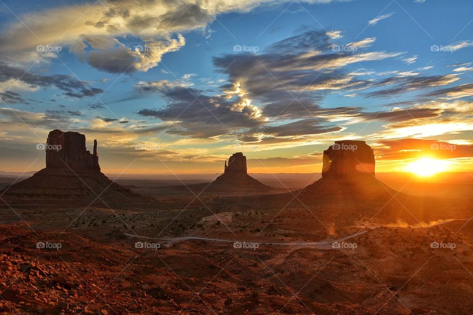 Monument Valley Road at sunset used in the movie “Stagecoach”