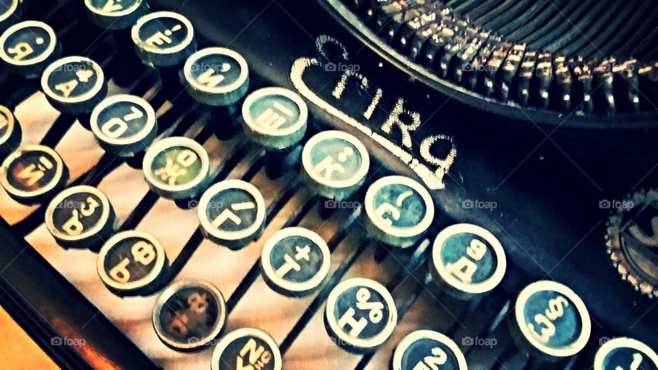Erika Cyrillic Typewriter