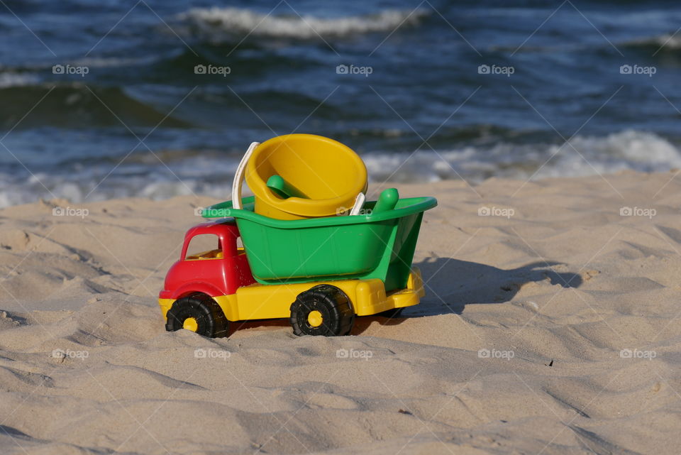 Toy on the Beach 