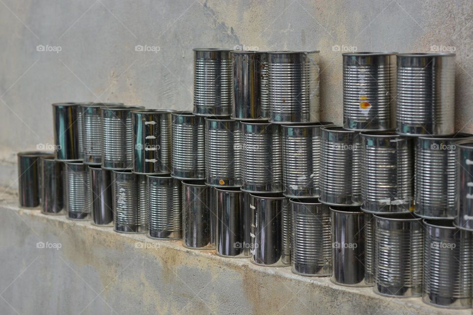 Metal cans