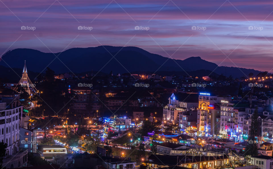 Dalat by night
