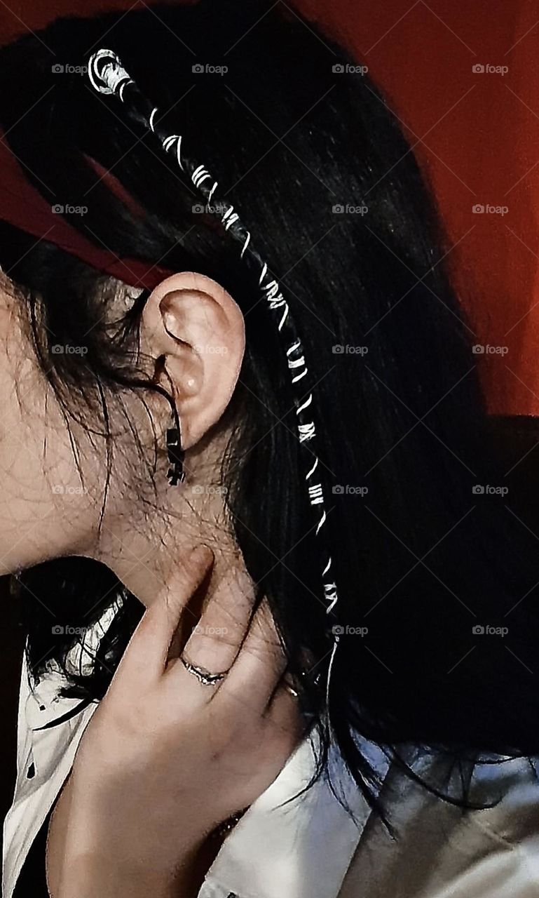 Side profile closeup 