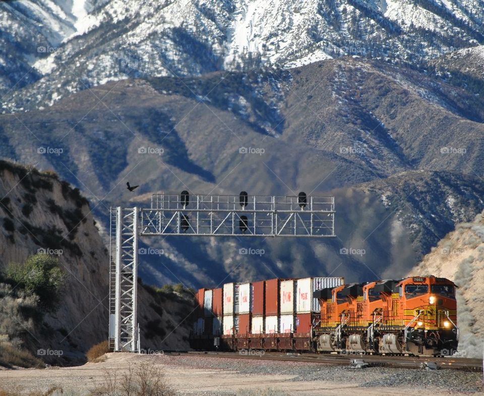 Powering up Cajon Pass by rail and air