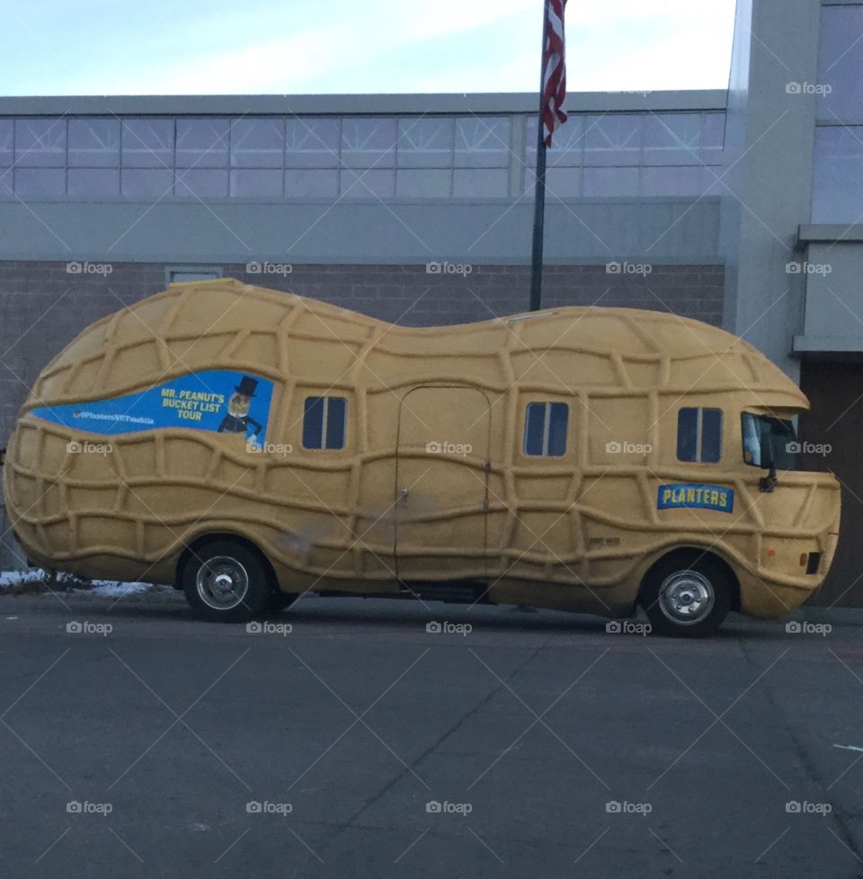 Peanut wagon