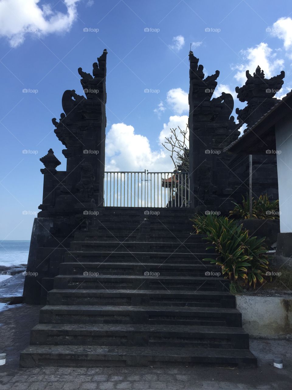 Bali gates