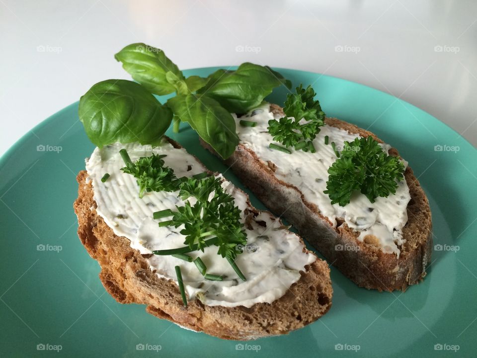 Breakfast bred with herbs