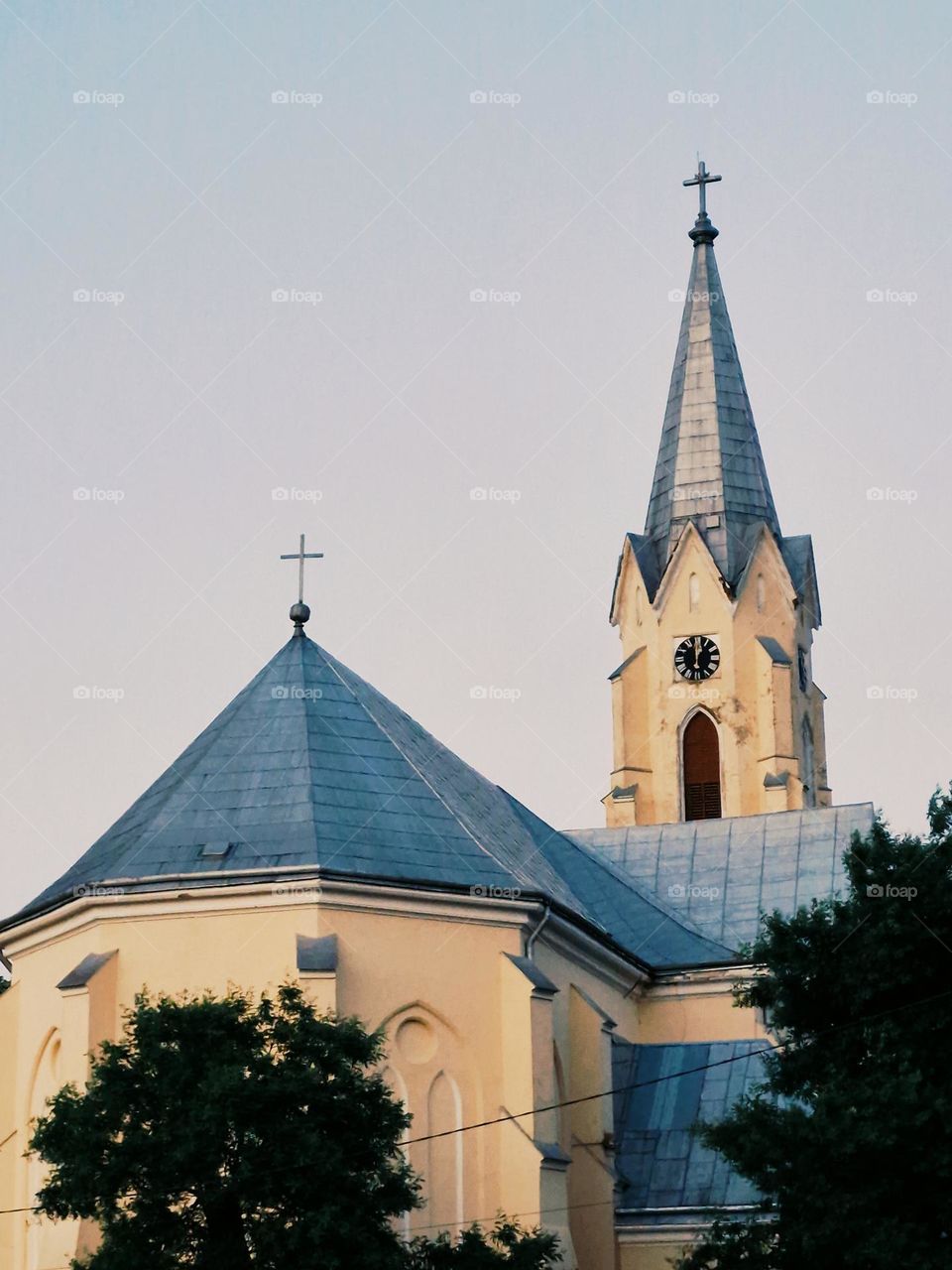 the church from Ineu