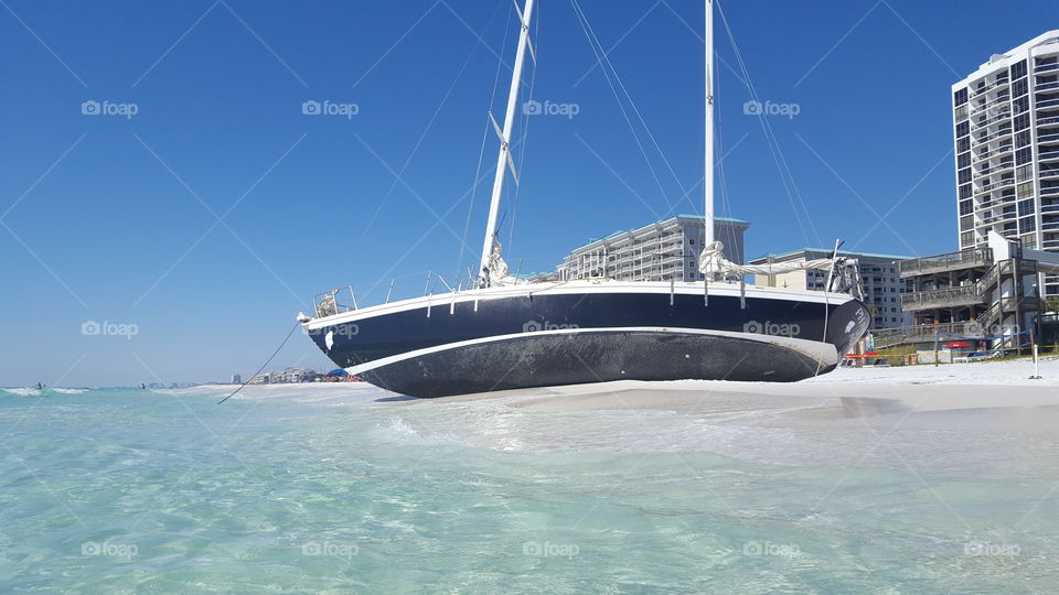 Boat at the beach