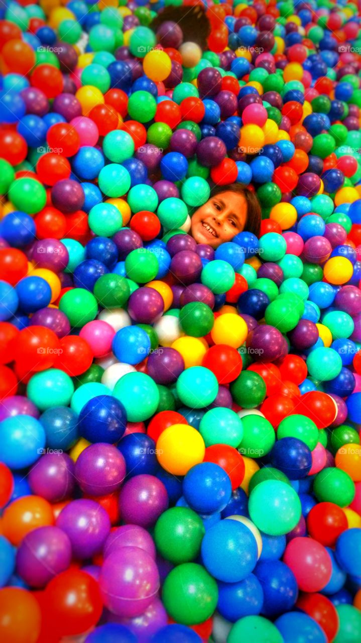 criança kid bolinhas coloridas colors