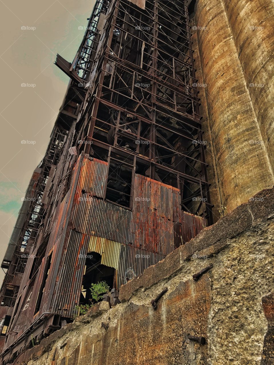 Buffalo River grain silo