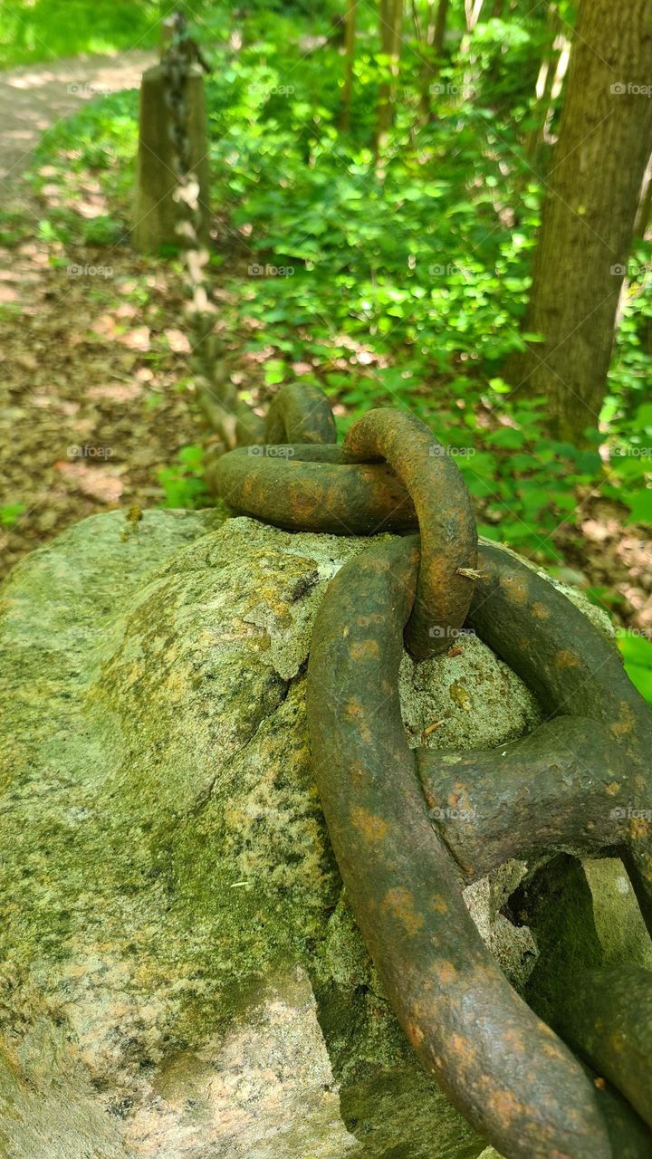Rusty chain