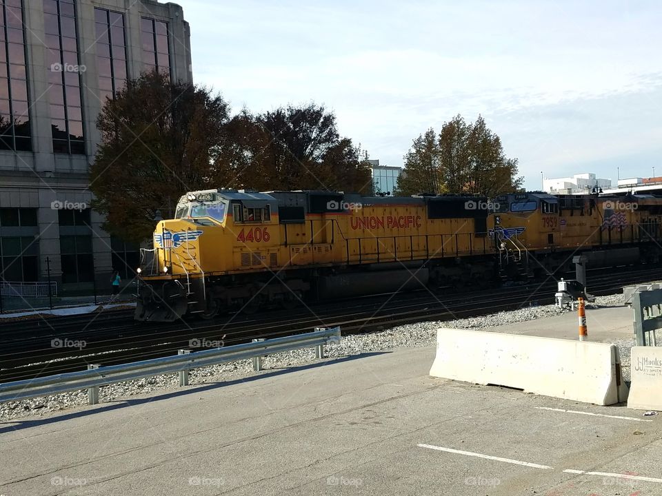 Union Pacific diesel engine running through downtown Roanoke Virginia