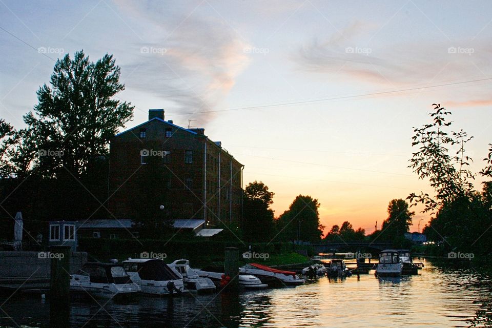 Sunset on the river 