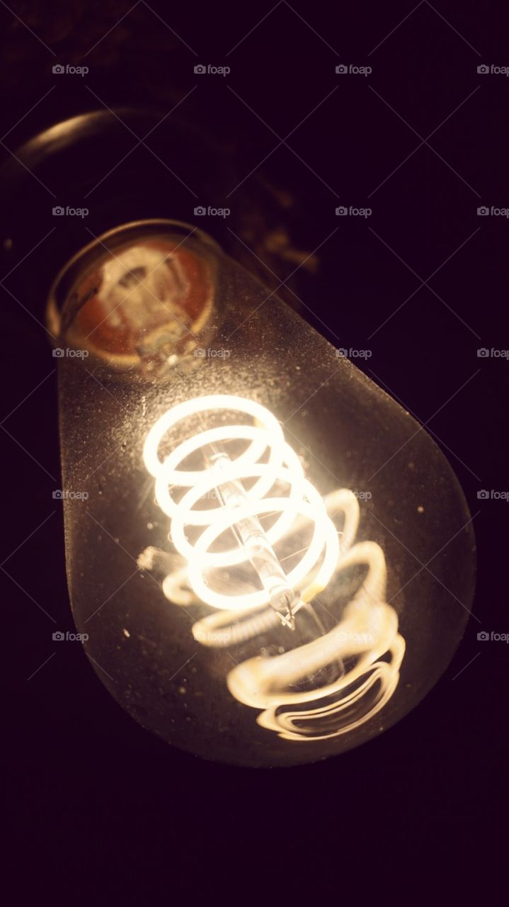 Light#flashbulb#spiral#reflect#illumination