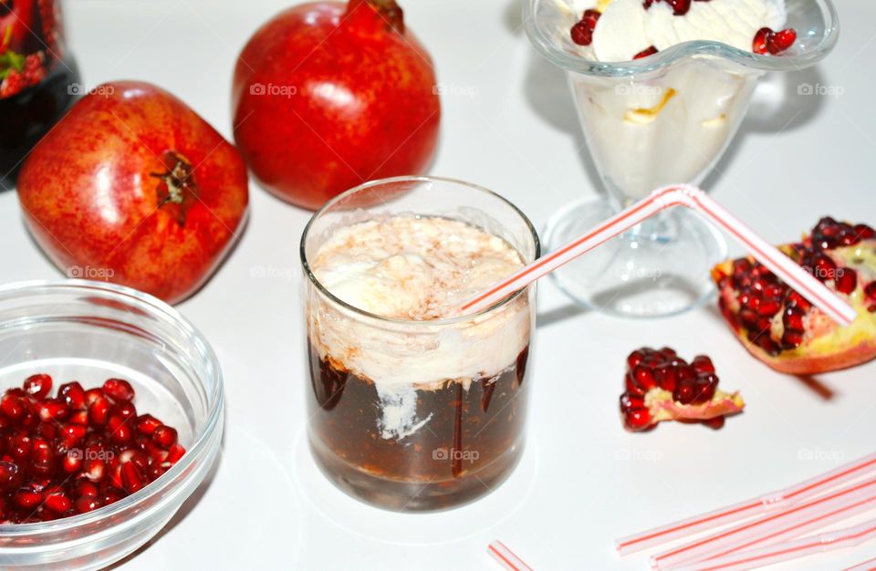 pomegranate milkshake