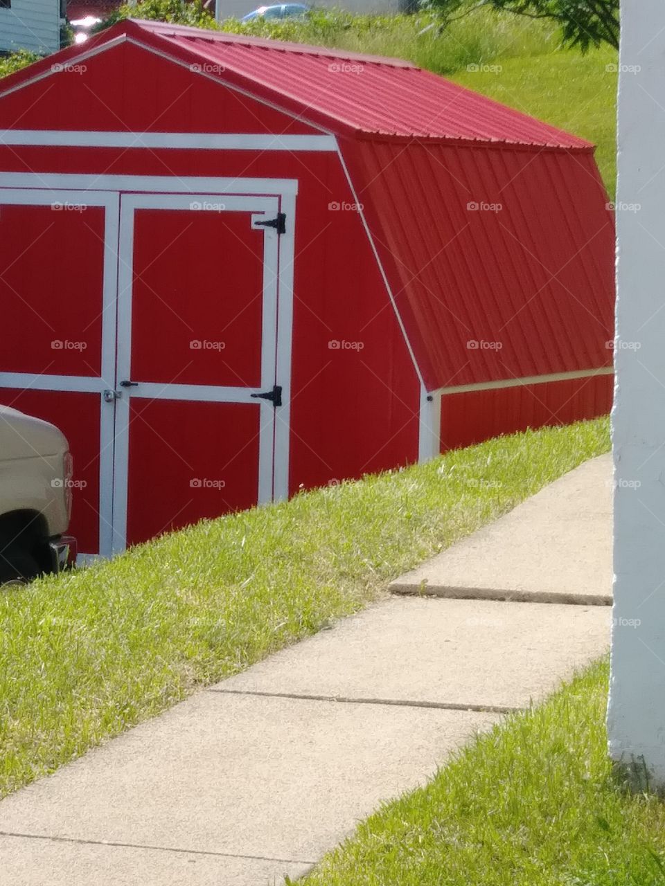 barn