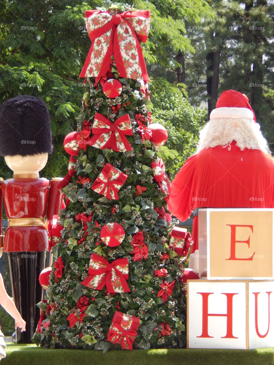 Santa and the nutcracker