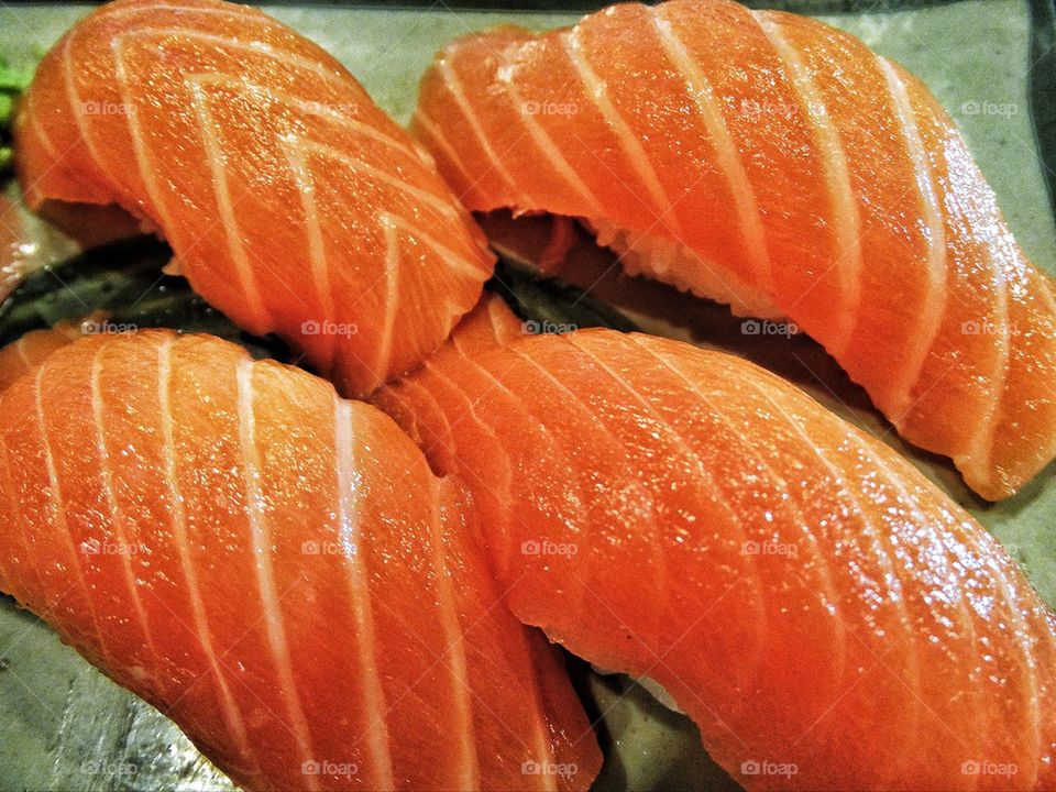 Salmon sushi