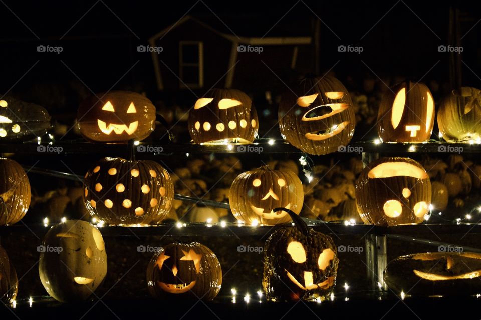 Jack-o’-lanterns at night