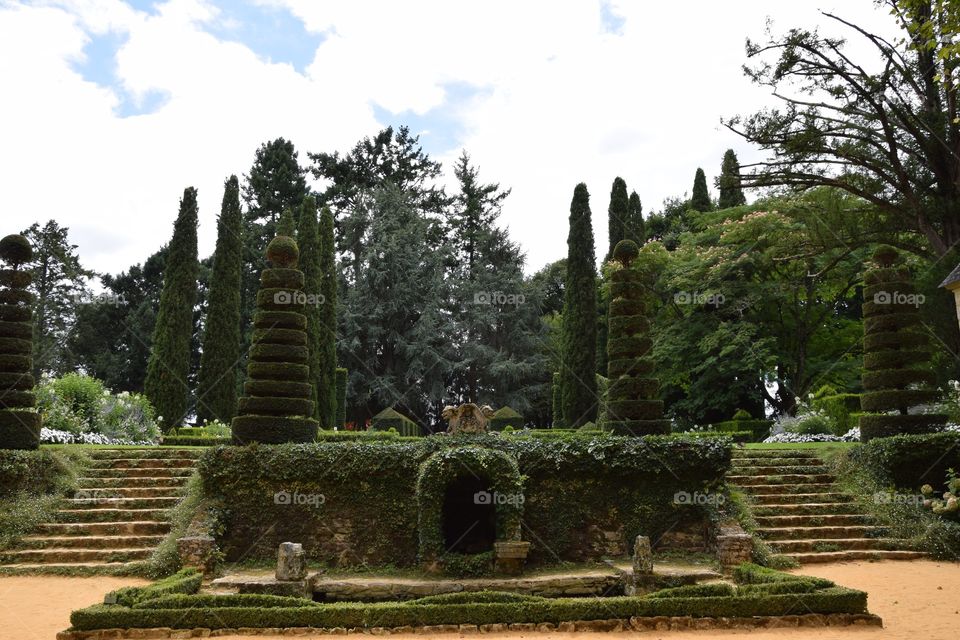 Eyrignac garden France 