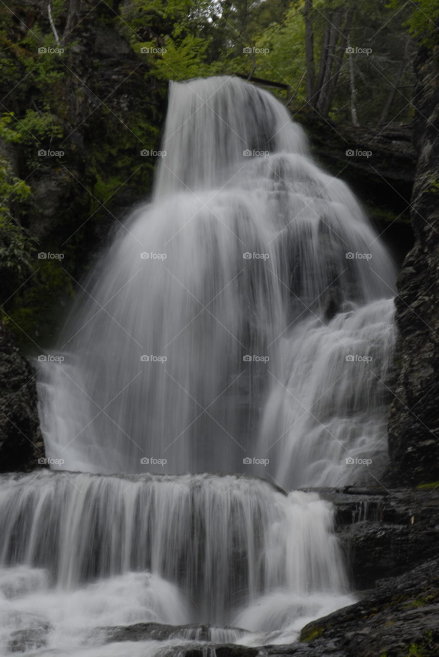 Water in motion, waterfall