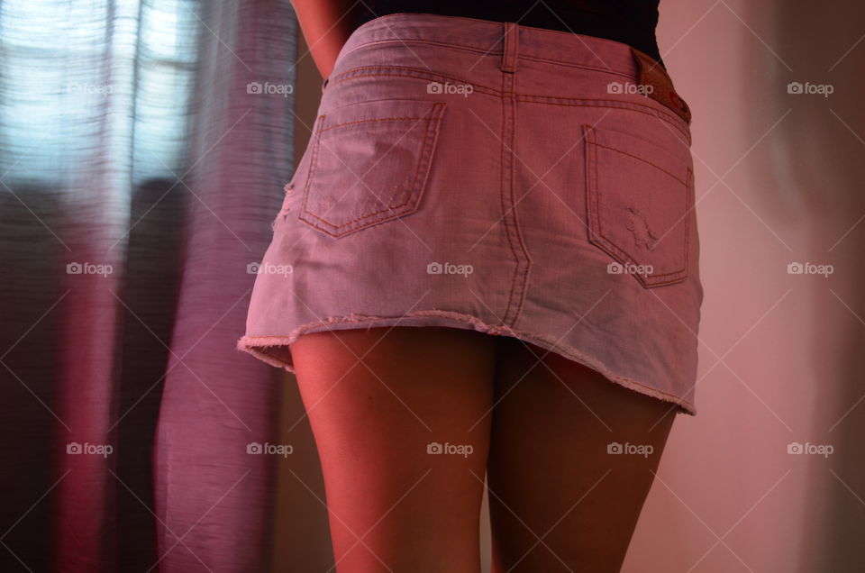 Short jean skirt