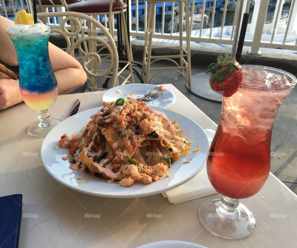 Lobster nachos and drinks at California Adventure. 