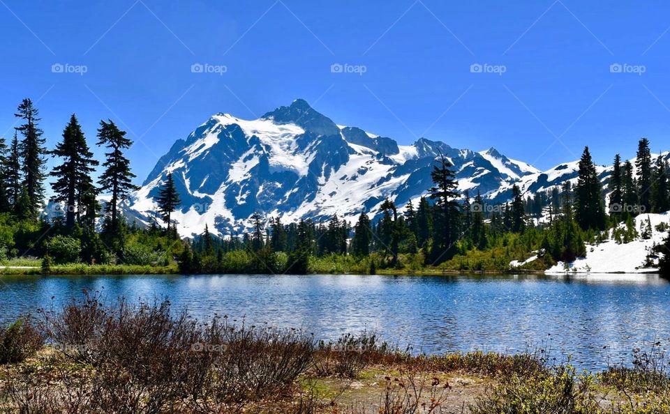 An early summer hike to Picture Lake in Mount Baker wilderness, Washington USA.