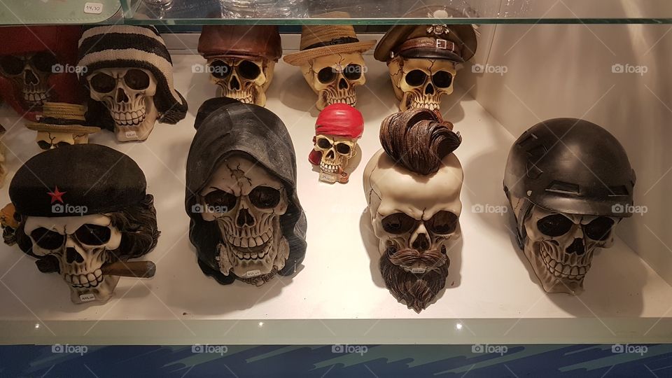 radical skulls