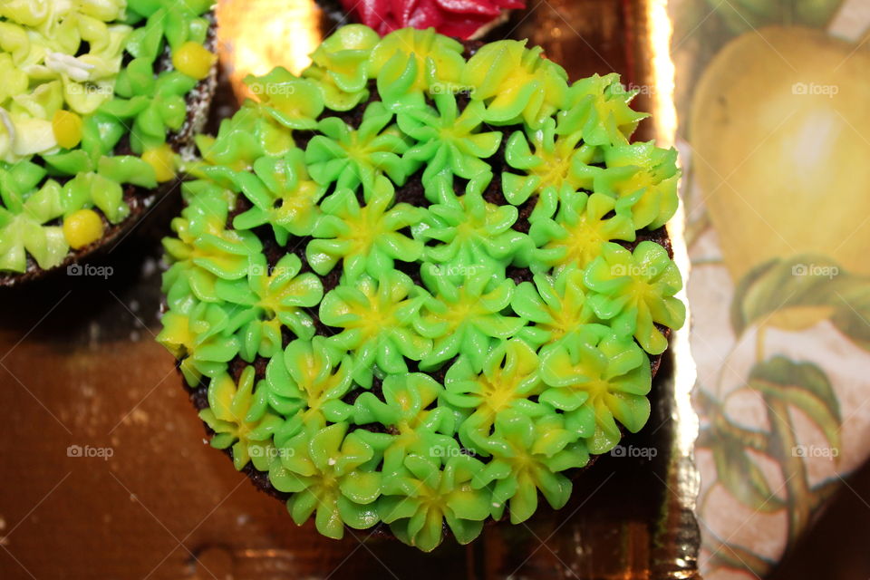 Green cupcake