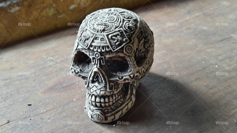 aztec skull