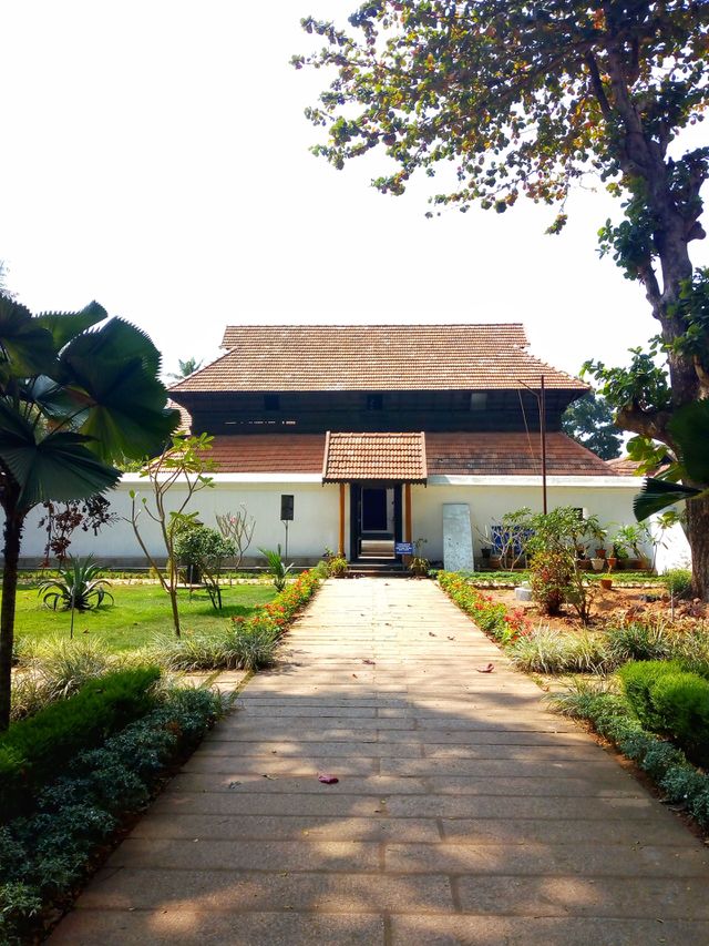 The Krishnapuram Palace is a palace and museum located in Kayamkulam near Alappuzha in Alappuzha district, Kerala in southwestern India. It was built in the 18th century by Anizham Thirunal Marthanda Varma (1729–1758 AD), the Travancorekingdom.Kerala
