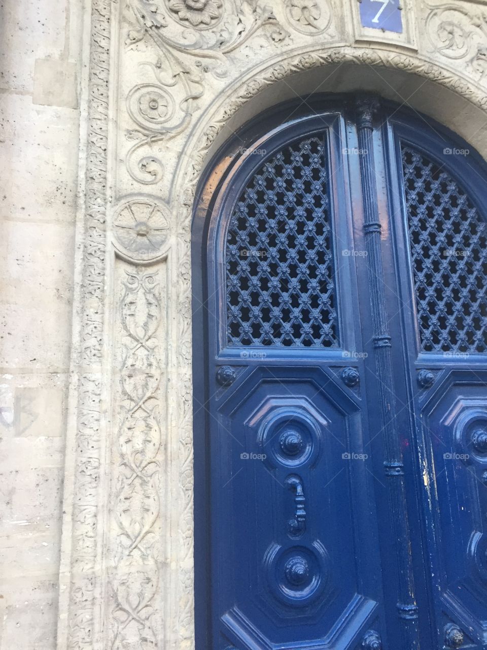 Blue doorway with small details 